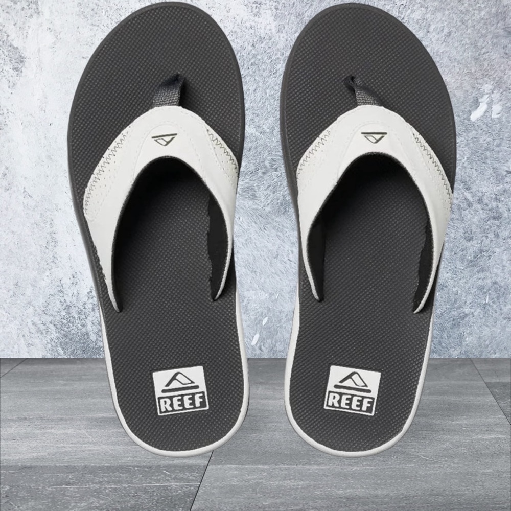 NWT Reef Men's Fanning Flip-Flop size 13 - Picture 3 of 8